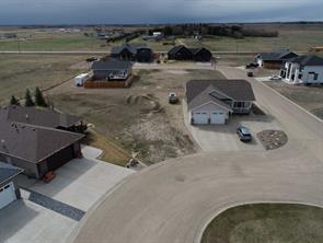 6927 Meadowview Close, Stettler, Alberta T4K 1M4