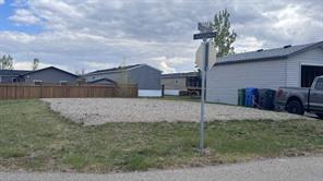 4009 Applewood Road, Coaldale, Alberta T1C 0C6