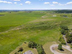 306085 92 Street E, Rural Foothills County, Alberta T0L 0X0
