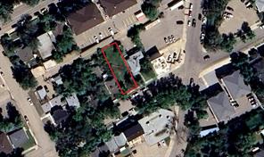 338 4 Street SE, Medicine Hat, Alberta T1A0K2