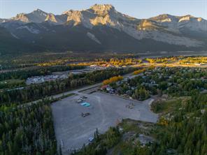 9 Yamnuska Place, Exshaw, Alberta T0L2C0