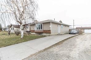 121 Margate Close NE, Calgary, Alberta T2A 3E5