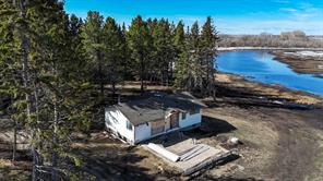 1250 343A Township, Bowden, Alberta T0M 0K0