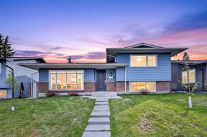 1728 Lake Bonavista Drive SE, Calgary, Alberta T2J 3B5