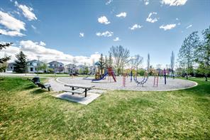 168 Tuscany Valley Drive NW, Calgary, Alberta T3L 2C2