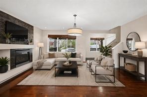 646 Everridge Drive SW, Calgary, Alberta T2Y4w5