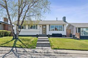 2219 Munro Drive NE, Calgary, Alberta T2E 5Y7