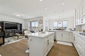 375 Corner Meadows Avenue NE, Calgary, Alberta T3N1X7