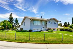 520 Foritana Road SE, Calgary, Alberta T2A 2B6