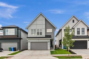 1107 Copperfield Boulevard SE, Calgary, Alberta T2Z 5G8