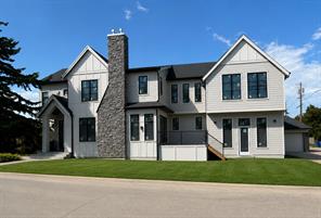 4612 Grove Hill Road SW, Calgary, Alberta T3E 4G1