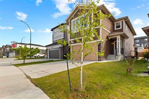249 Lucas Crescent NW, Calgary, Alberta T3P 1M8