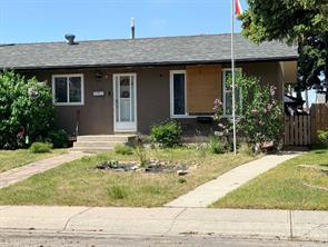 15 Mardale Crescent NE, Calgary, Alberta T2A 3V4