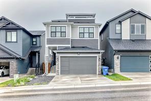 305 Edith Road NW, Calgary, Alberta T3R 1Y8