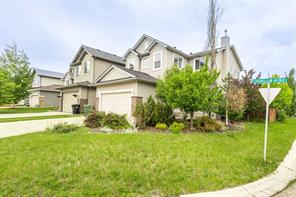 66 Everhollow Avenue SW, Calgary, Alberta T2Y 0A9