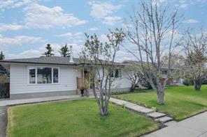 6140 Dalmarnock Crescent NW, Calgary, Alberta T3A 1H2