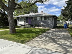 639 Thornhill Drive NW, Calgary, Alberta T2K2R9