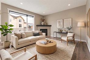 327 Panamount Point NW, Calgary, Alberta T3K 0H6