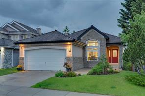 5 Royal Crest Terrace NW, Calgary, Alberta T3G 4M3