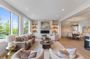 50 Patterson Rise SW, Calgary, Alberta T3H2E3