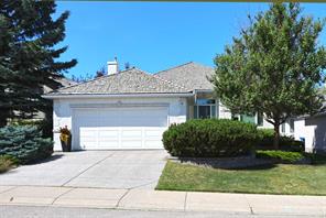 15 Hampstead Rise NW, Calgary, Alberta T3A 6B4