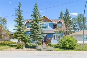 4936 Worcester Drive SW, Calgary, Alberta T3C3L6