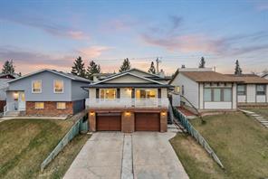 27 Beddington Road NE, Calgary, Alberta T3K 1N7