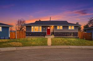 1012 Riddell Place SE, Calgary, Alberta T2A 1Y5
