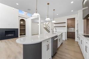 59 Walcrest View SE, Calgary, Alberta T2X 4G3