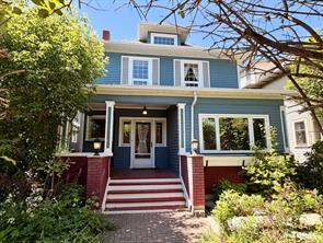 3217 Elbow Drive SW, Calgary, Alberta T2S 2J4