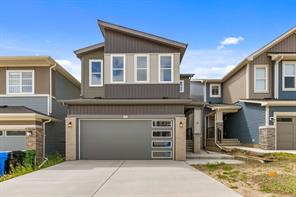47 Carringvue Passage NW, Calgary, Alberta T3P 2G4