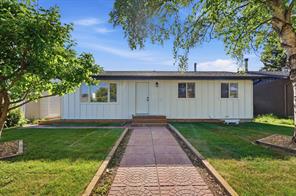 19 Mardale Crescent NE, Calgary, Alberta T2A 3V4