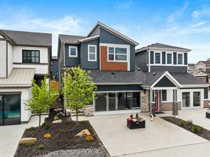 177 Mitchell Road NW, Calgary, Alberta T3R 2G8