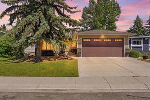 124 Cantrell Place SW, Calgary, Alberta T2W1X2
