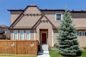 5 Covecreek Mews NE, Calgary, Alberta T3K0V8
