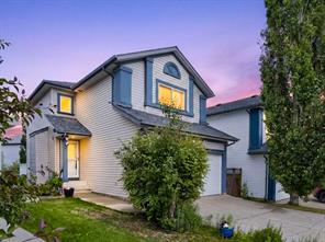 125 Coverton Circle NE, Calgary, Alberta T3K 4R7