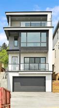 710 Bridge Crescent NE, Calgary, Alberta T2E5B5