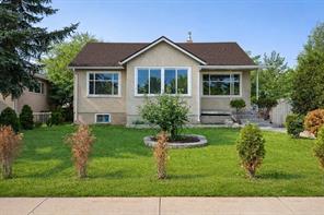 326 27 Avenue NE, Calgary, Alberta T2E 2A2