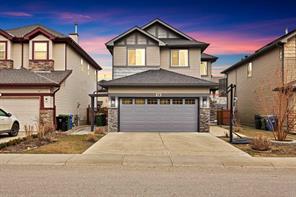 10 Bridlerange Circle SW, Calgary, Alberta T2Y5H4