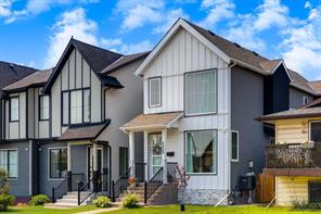 4629 72 Street NW, Calgary, Alberta T3B 2L3
