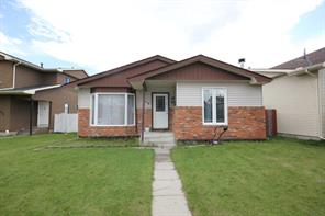 379 Falmere Road NE, Calgary, Alberta T3J 2Z5