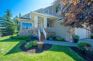 2 Discovery Ridge Heights SW, Calgary, Alberta T3H 5T1