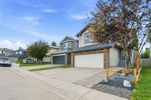 2020 Bridlemeadows Manor SW, Calgary, Alberta T2Y 4R9
