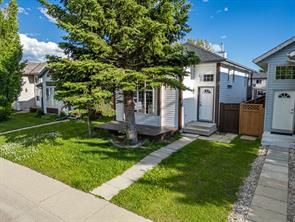 190 Coverdale Road NE, Calgary, Alberta T3K4J7