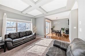 136 Sage Valley Drive NW, Calgary, Alberta T3R 0E4