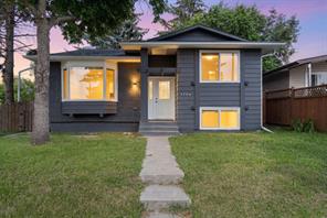3504 33 Street SE, Calgary, Alberta t2b2c2