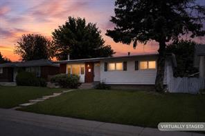 916 Mayland Drive NE, Calgary, Alberta T2E 6C4