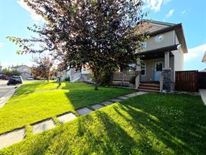 48 Covepark Place NE, Calgary, Alberta T3K 5Z8
