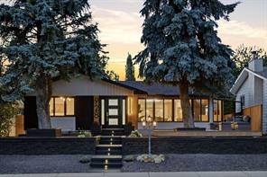 928 120 Avenue SE, Calgary, Alberta T2J 2K7