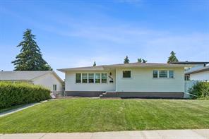 4319 19 Street NW, Calgary, Alberta T2L 2B8
